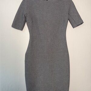 Zara Black and White Houndstooth Midi Dress